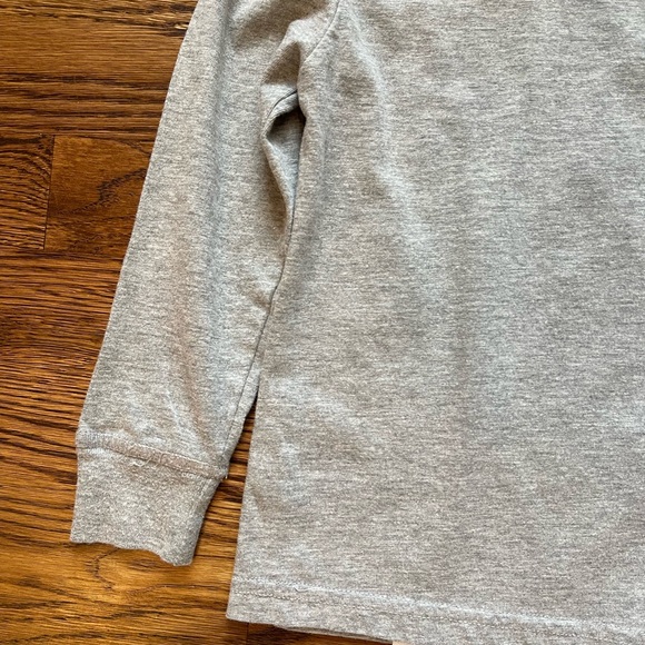 Tommy Bahama Boys Gray Long Sleeve Polar Bear Christmas Holiday T-Shirt Size 4 - Picture 9 of 10